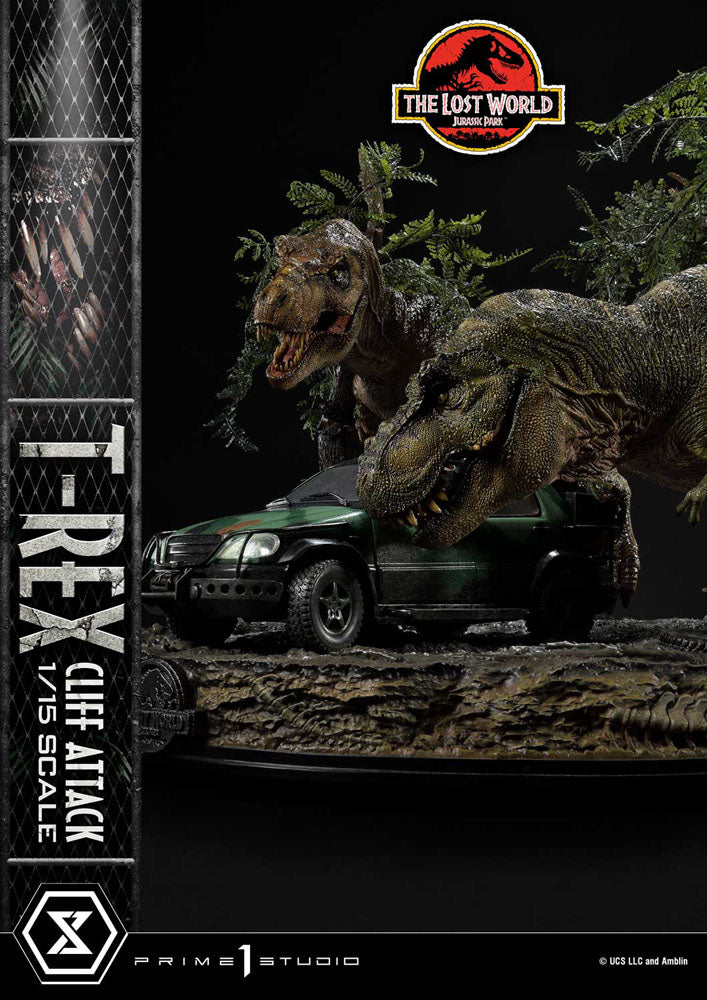 Jurassic World: The Lost World statuette 1/15 T-Rex Cliff Attack Bonus Version 53 cm