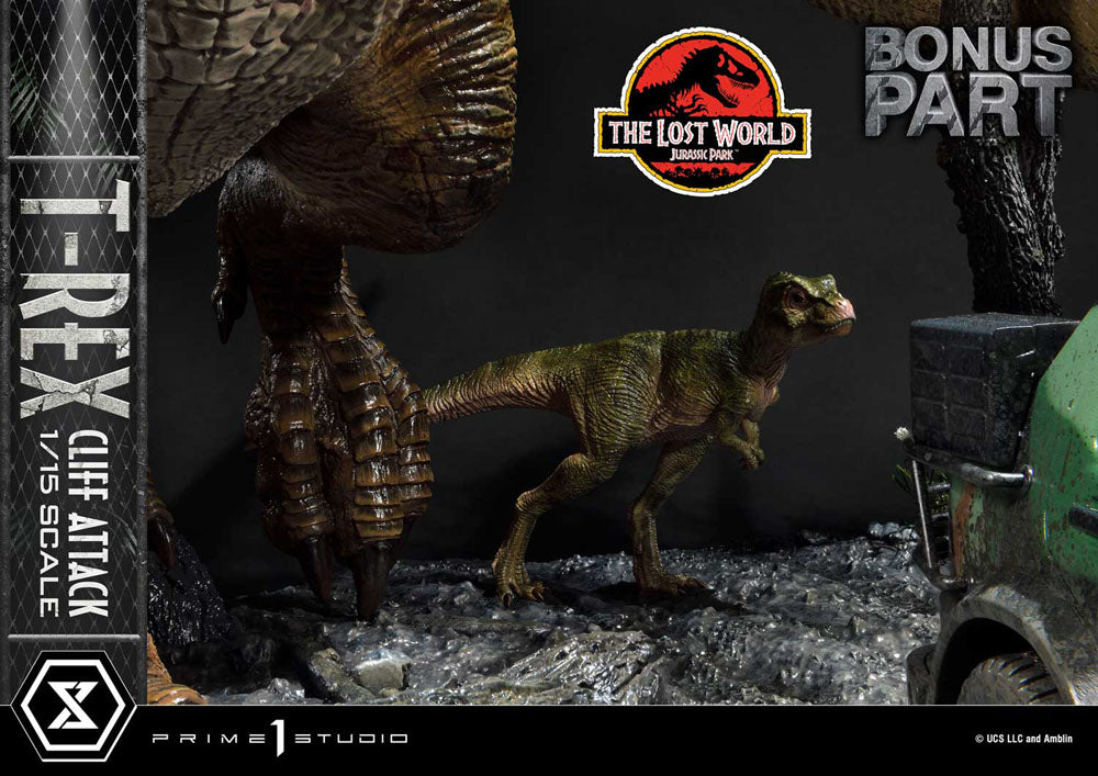 Jurassic World: The Lost World statuette 1/15 T-Rex Cliff Attack Bonus Version 53 cm