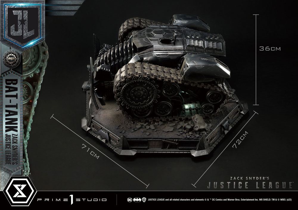 Zack Snyder's Justice League diorama Museum Masterline Bat-Tank 36 cm
