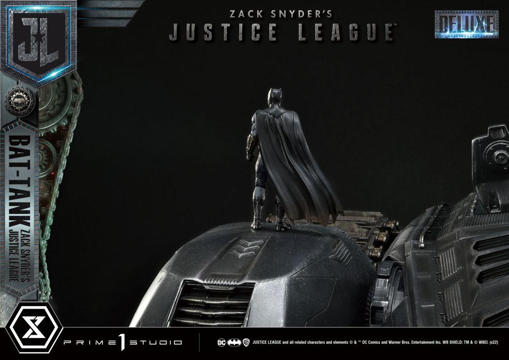 Zack Snyder's Justice League diorama Museum Masterline Bat-Tank Deluxe Version 36 cm