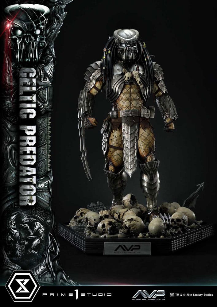 The Alien vs. Predator statuette Museum Masterline Series 1/3 Celtic Predator 95 cm