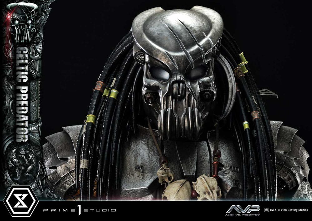 The Alien vs. Predator statuette Museum Masterline Series 1/3 Celtic Predator Bonus Ver. 95 cm