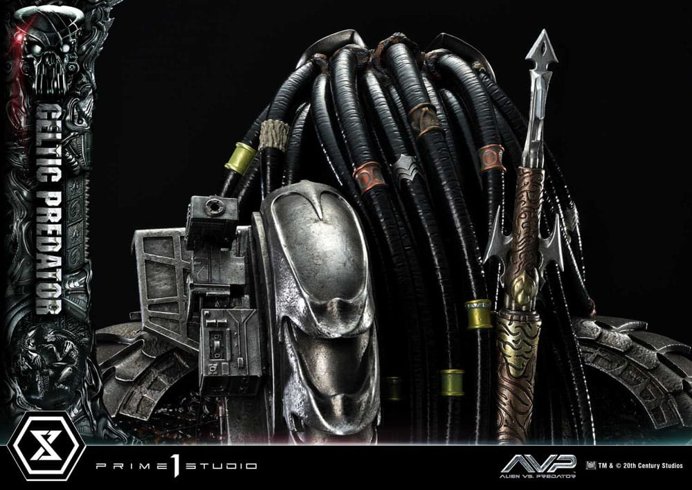 The Alien vs. Predator statuette Museum Masterline Series 1/3 Celtic Predator Bonus Ver. 95 cm
