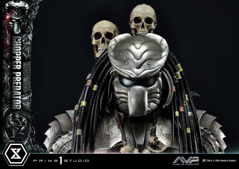 The Alien vs. Predator statuette Museum Masterline Series 1/3 Chopper Predator 103 cm