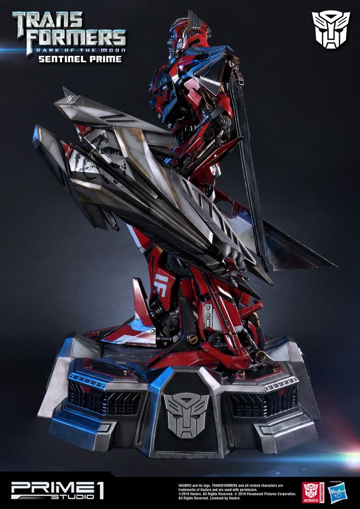 Transformers 3 : La Face cachée de la Lune statuette Sentinel Prime 73 cm