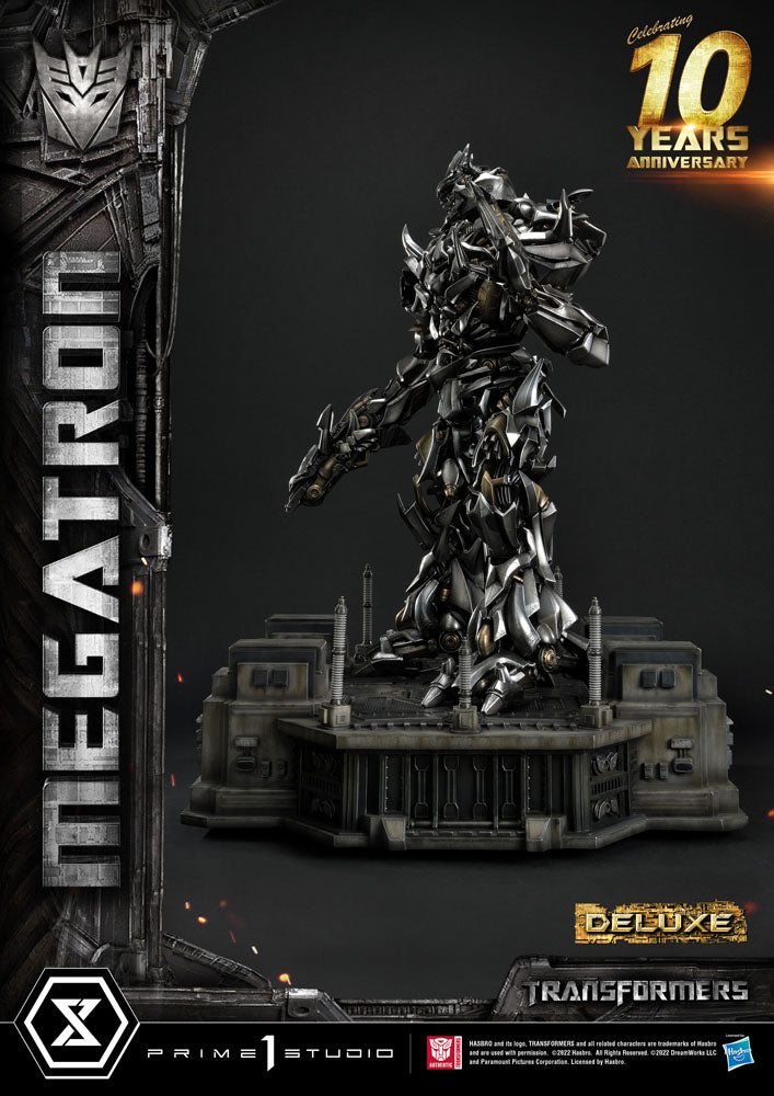 Transformers statuette Museum Masterline Megatron Deluxe Bonus Version 84 cm