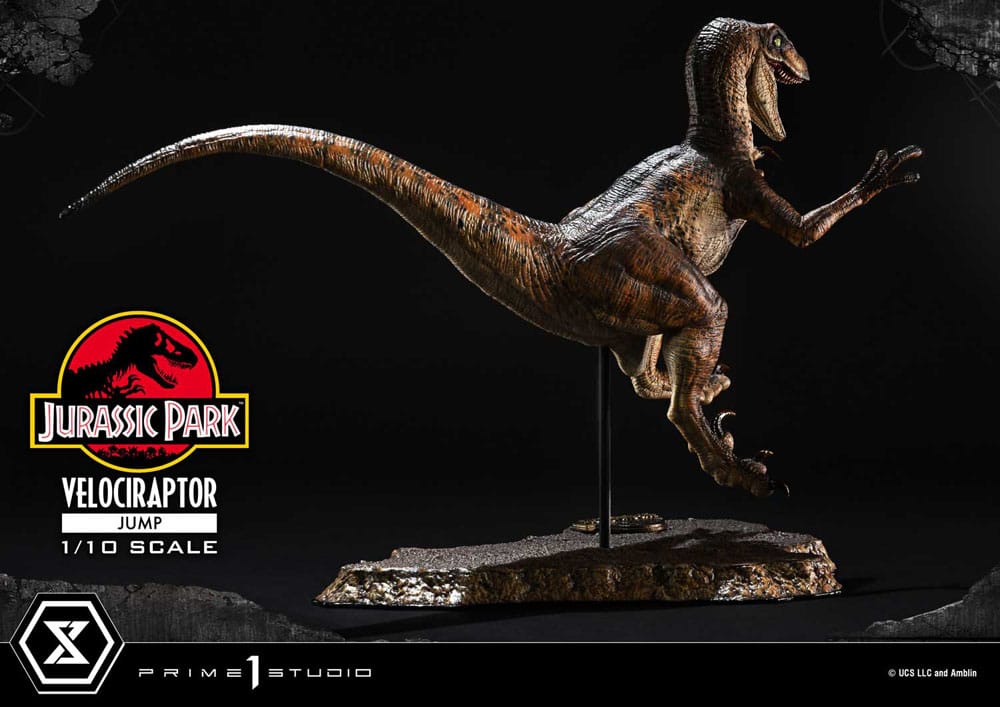 Jurassic Park statuette Prime Collectibles 1/10 Velociraptor Jump 21 cm