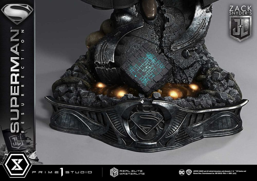 Zack Snyder's Justice League statuette Real Elite Masterline Series 1/3 Superman Resurrection Deluxe Ver. 95 cm
