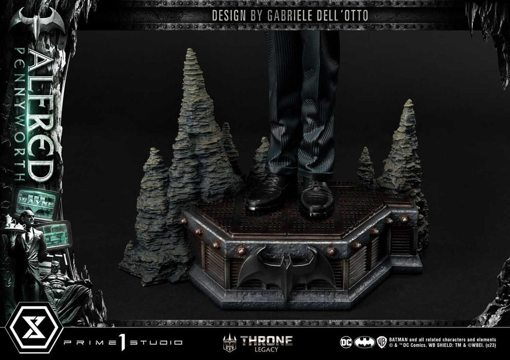 DC Comics statuette Throne Legacy Series Alfred Pennyworth (Batman Comics) Bonus Version 57 cm