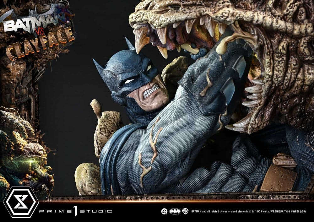 DC Comics Ultimate Premium Masterline Series statuette 1/4 Batman VS Clayface 83 cm