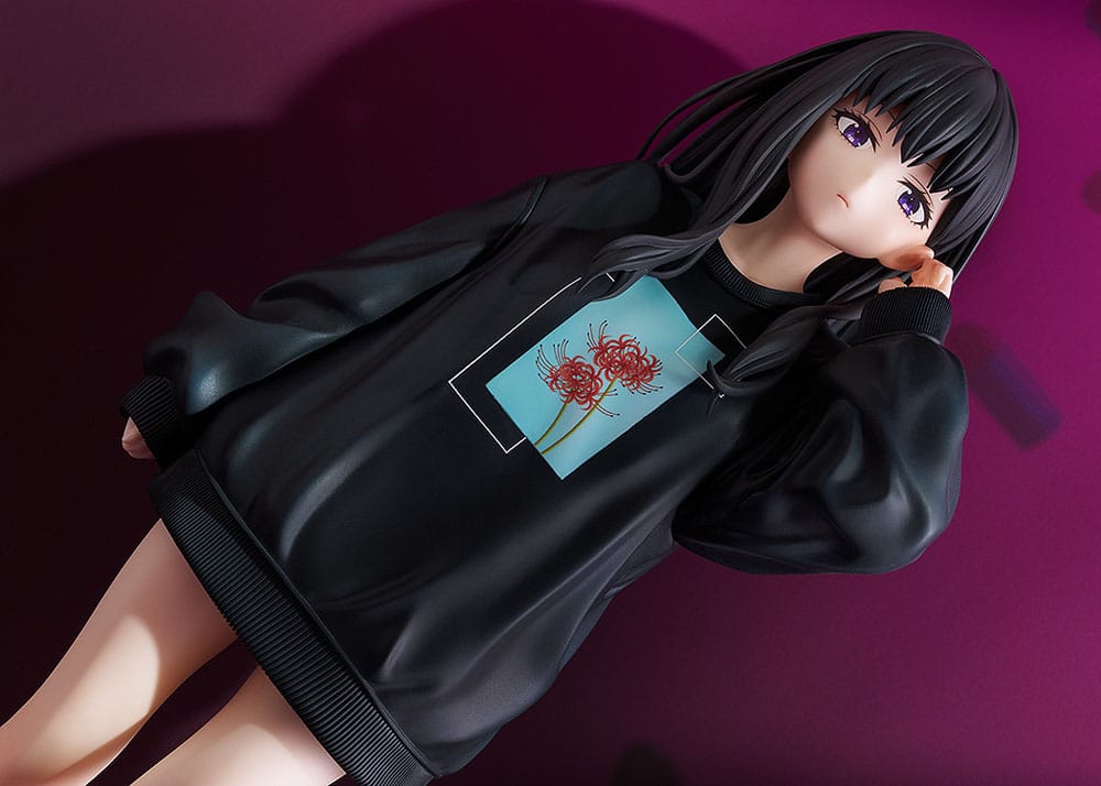 Lycoris Recoil statuette PVC 1/7 Takina Inoue: Oversized Sweatshirt Ver. 25 cm