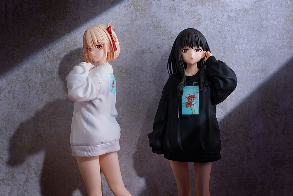 Lycoris Recoil statuette PVC 1/7 Takina Inoue: Oversized Sweatshirt Ver. 25 cm