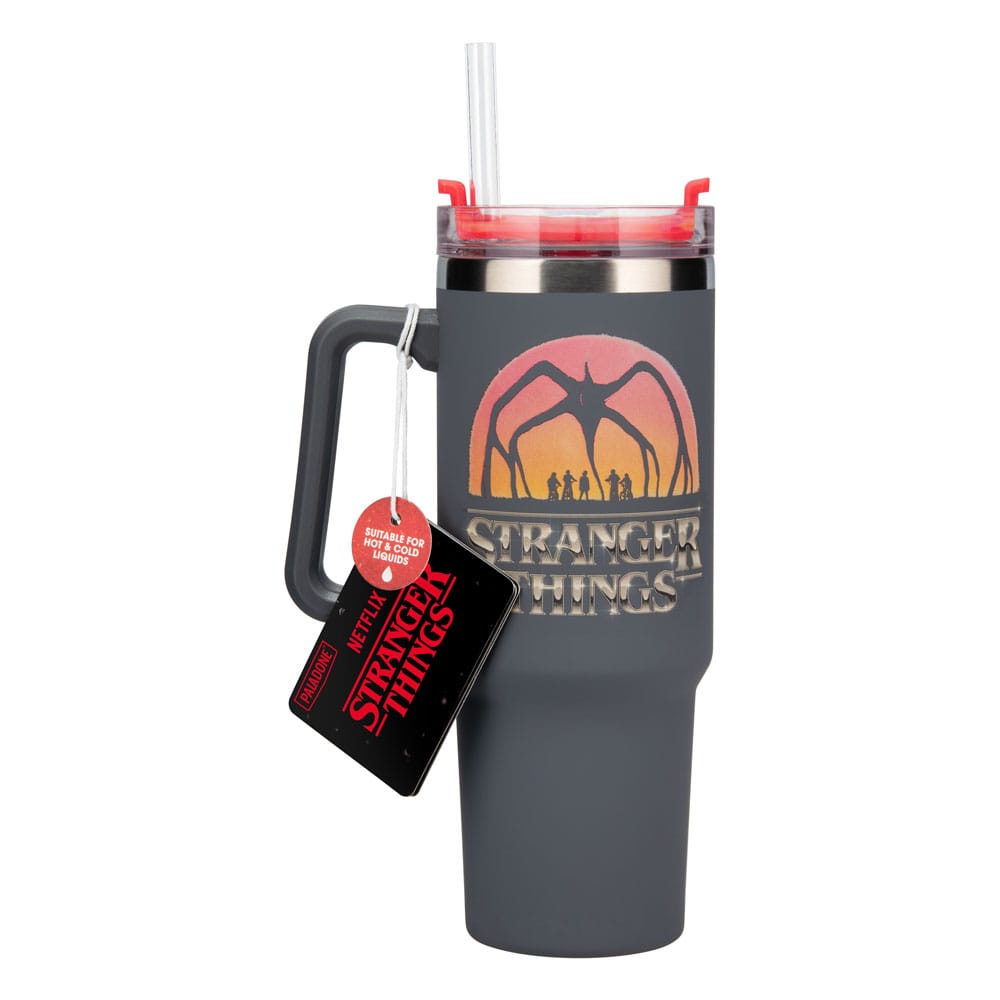 Stranger Things 5 gobelet avec paille coudée 900 ml
