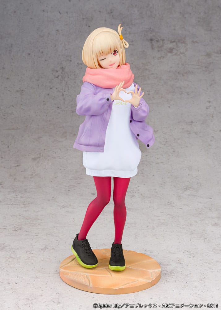 Lycoris Recoil statuette PVC 1/7 Chisato Nishikigi Winter Ver. 23 cm