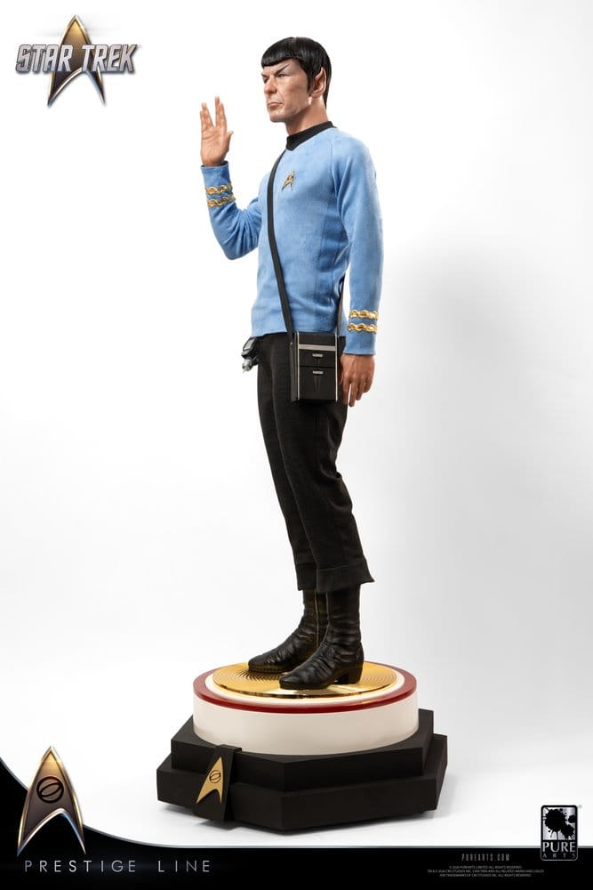 Star Trek statuette 1/2 Scale Prestige Line Spock 111 cm