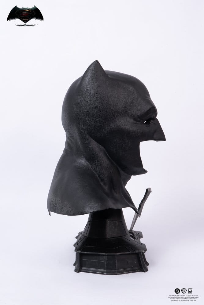 Justice League: Batman v Superman: Dawn of Justice réplique 1/1 Batman Cowl 51 cm