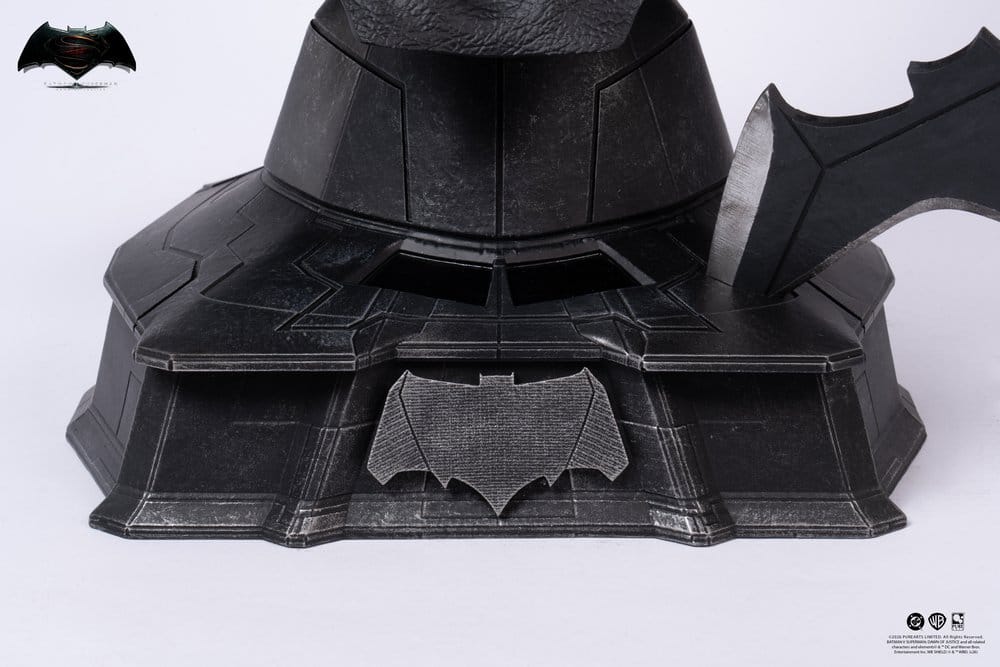 Justice League: Batman v Superman: Dawn of Justice réplique 1/1 Batman Cowl 51 cm
