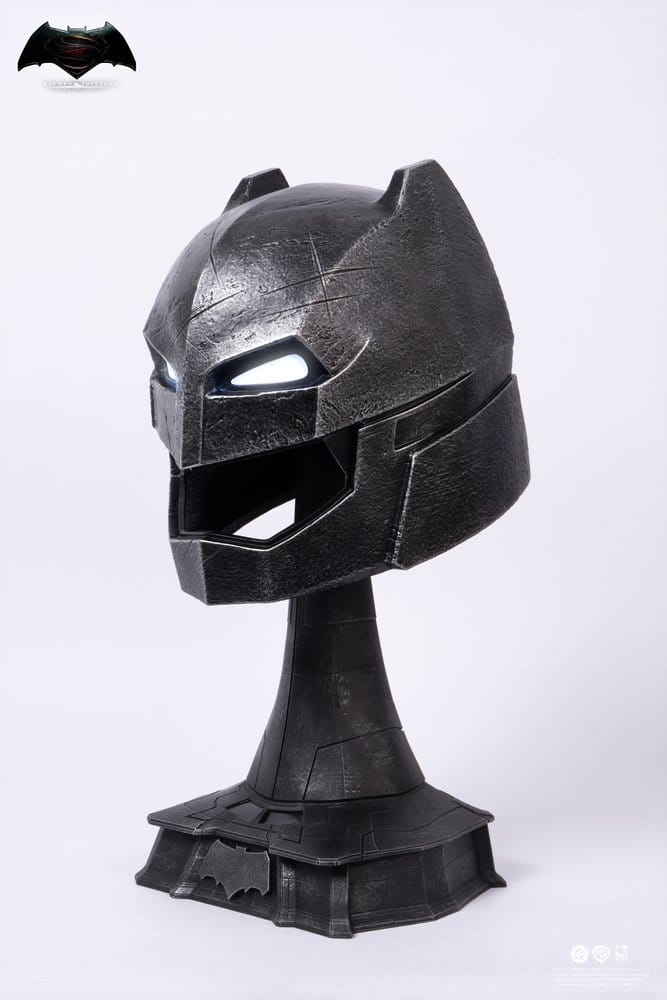 Justice League réplique 1/1 Batman v Superman: Dawn of Justice Armored Batman Helmet 50 cm