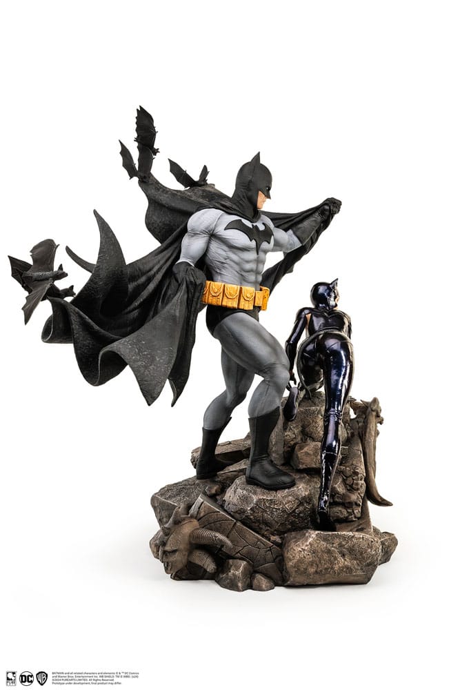 PureArts - 1:4 Scale Statues - DC Comics - Batman & Catwoman Reunion Statue 67cm