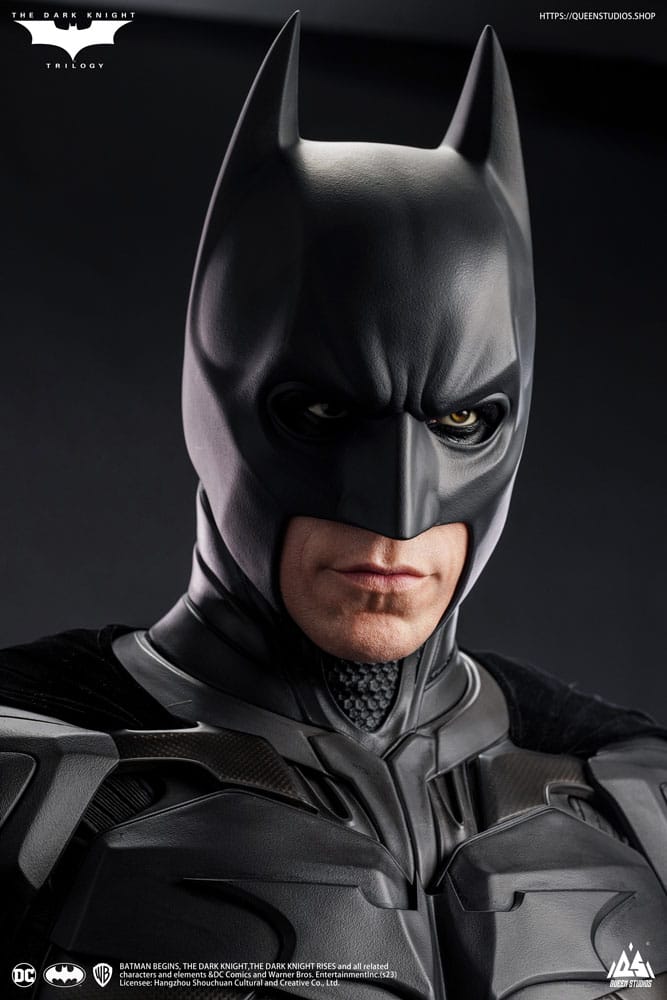 The Dark Knight statuette 1/1 Batman Premium Edition 207 cm