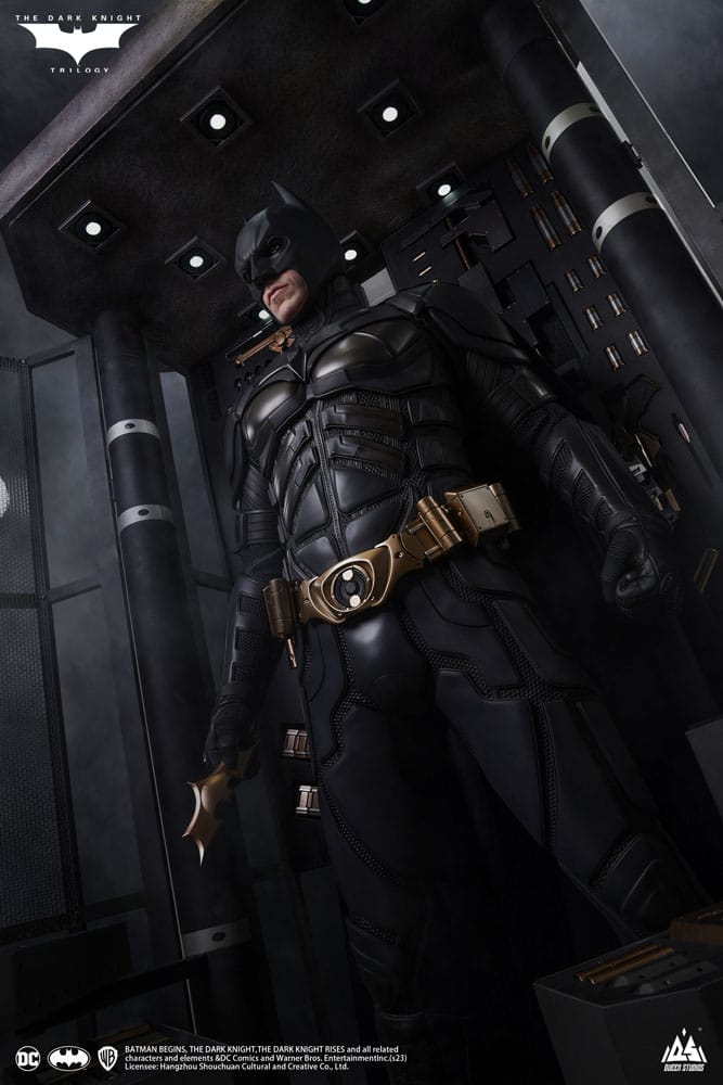 The Dark Knight statuette 1/1 Batman Ultimate Edition 207 cm