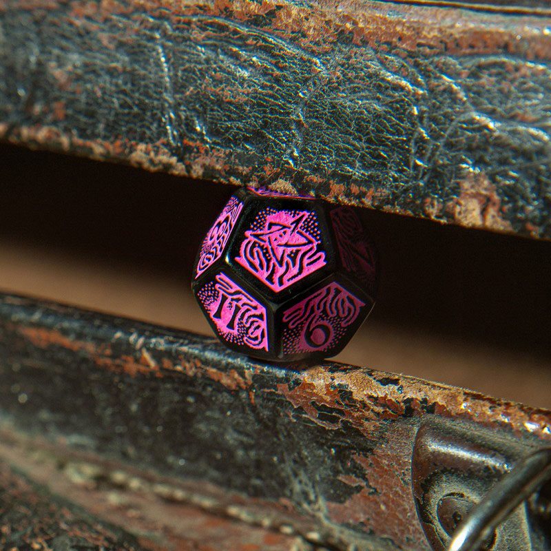Call of Cthulhu 7ème édition pack dés Black & Magenta (7)