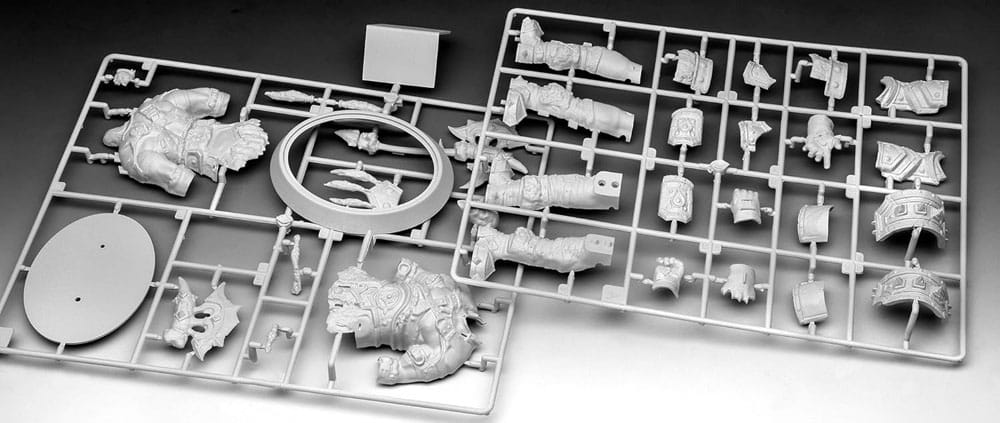 World of Warcraft kit complet maquette 1/16 The Orc Thrall 13 cm