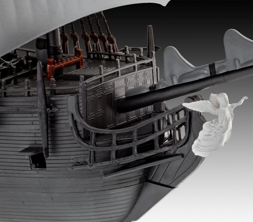 Pirates des Caraïbes La Vengeance de Salazar maquette Easy-Click 1/150 Black Pearl 26 cm