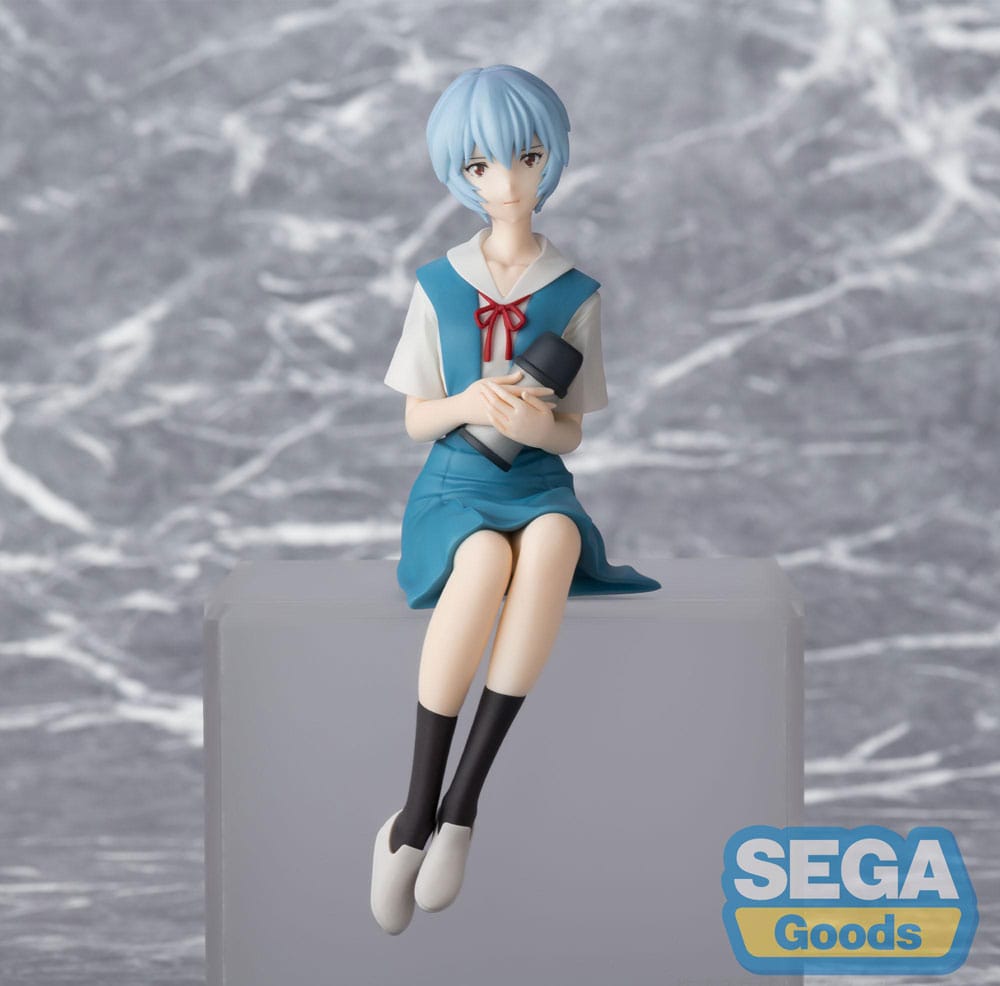 Rebuild of Evangelion statuette PVC PM Perching Rei Ayanami Evangelion New Theatrical Edition 14 cm