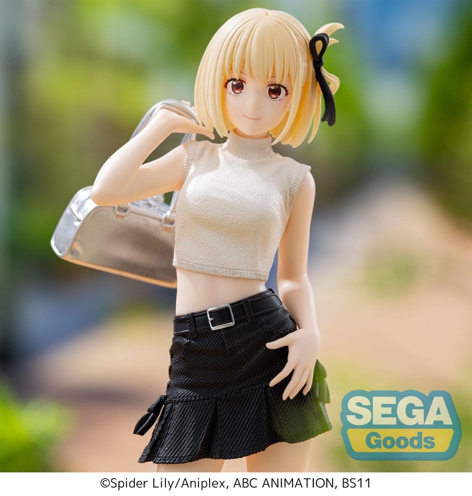 Lycoris Recoil High Premium Figure figurine PVC Chisato Nishikigi Street Snap 20 cm