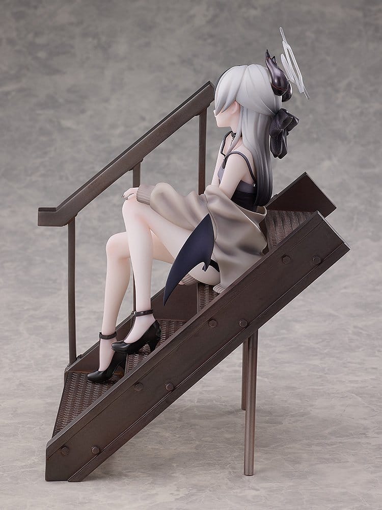 Blue Archive statuette PVC 1/7 Kayoko (Dress): Memorial Lobby Ver. 22 cm