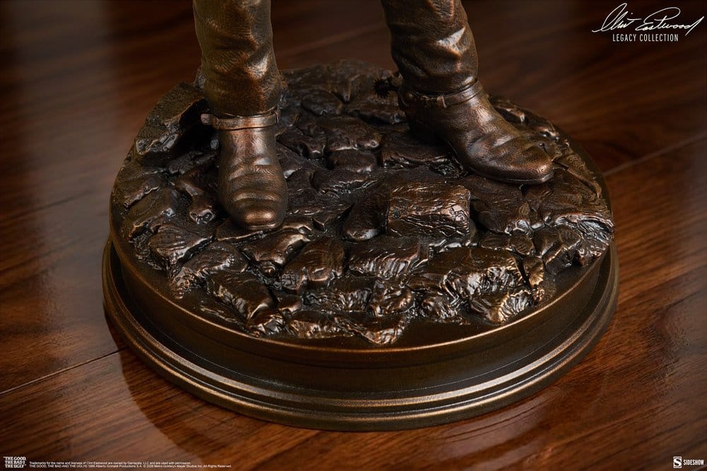 Le Bon, la Brute et le Truand statuette The Man with No Name (Faux Bronze) 39 cm