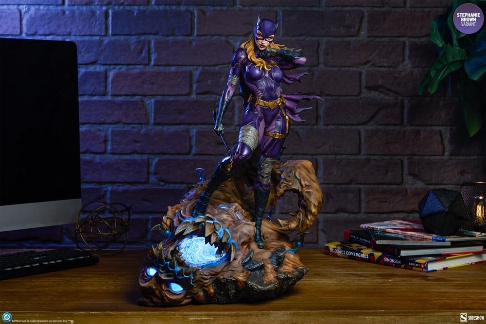 DC Comics statuette Premium Format Batgirl (Stephanie Brown Variant) 55 cm