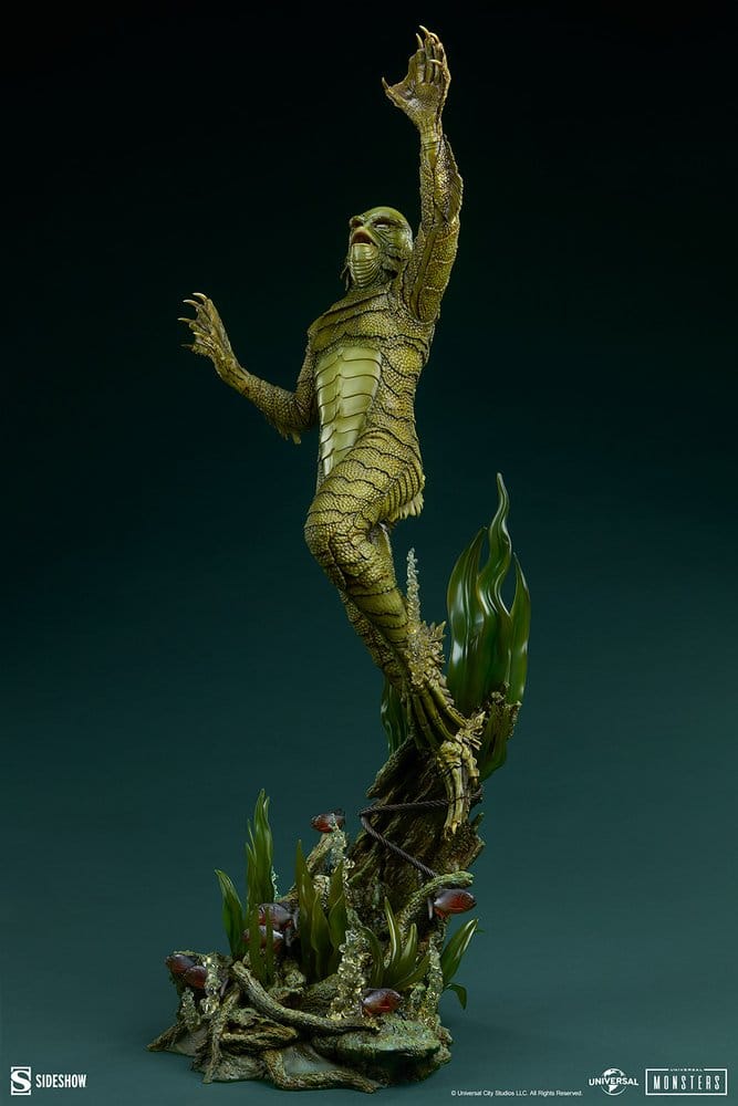 Universal Monsters statuette Premium Format Creature from the Black Lagoon 80 cm