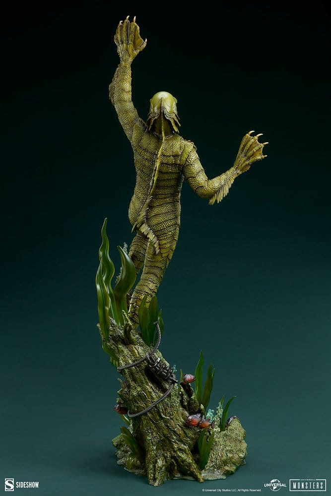 Universal Monsters statuette Premium Format Creature from the Black Lagoon 80 cm