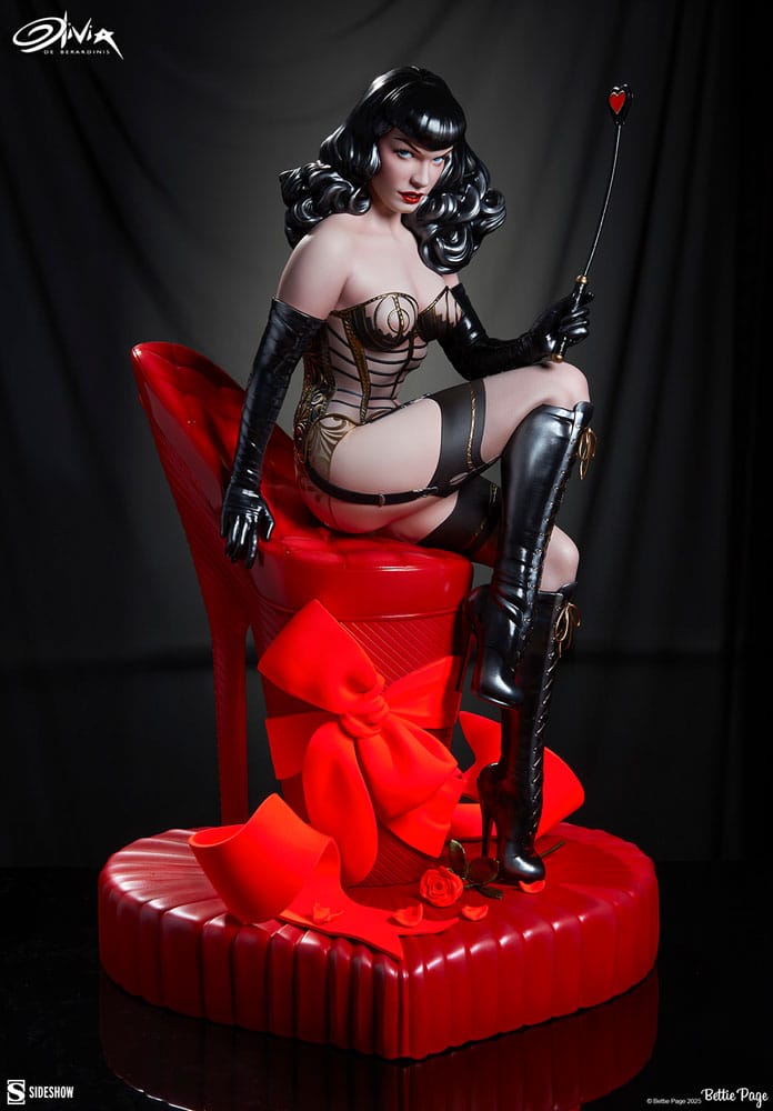 Bettie Page statuette Love Hurts 44 cm