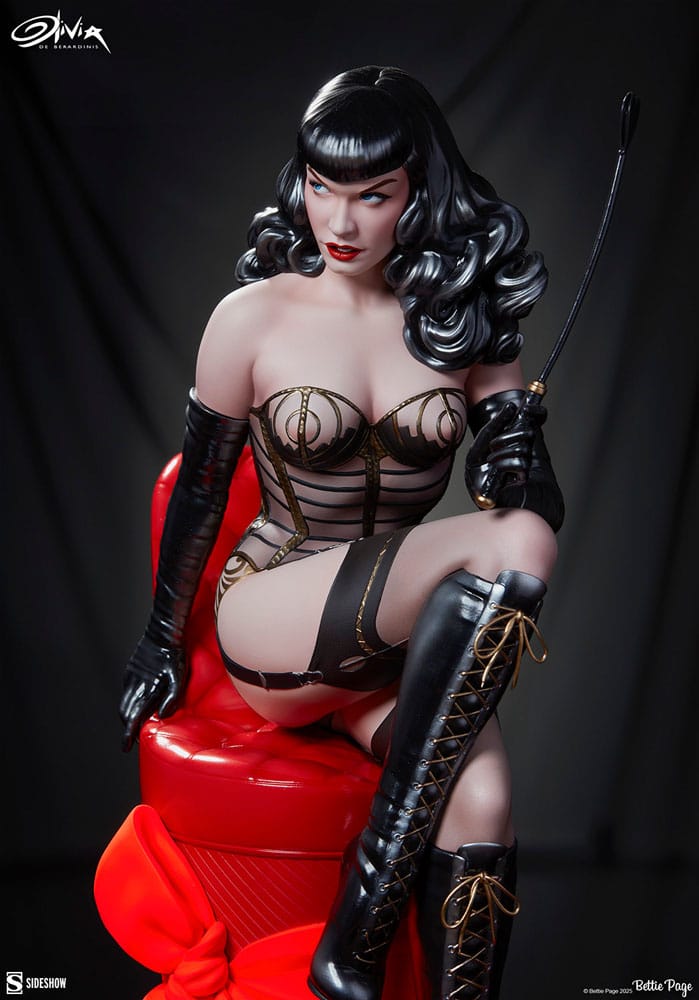 Bettie Page statuette Love Hurts 44 cm
