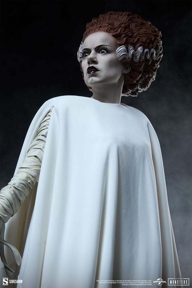 La Fiancée de Frankenstein statuette Premium Format Mixed Media The Bride of Frankenstein (Fabric Costume) 55 cm