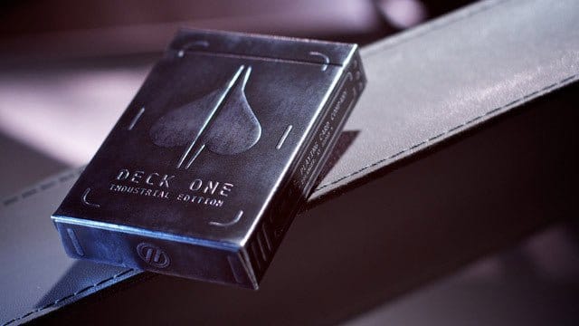 Theory 11  jeu de cartes à jouer DeckONE