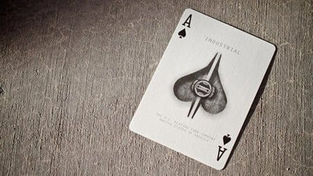 Theory 11  jeu de cartes à jouer DeckONE