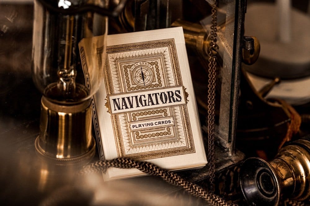 Theory 11  jeu de cartes à jouer Navigator