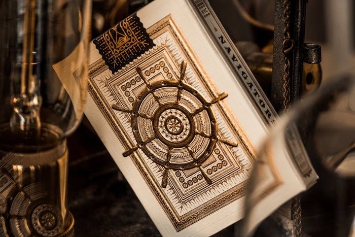 Theory 11  jeu de cartes à jouer Navigator