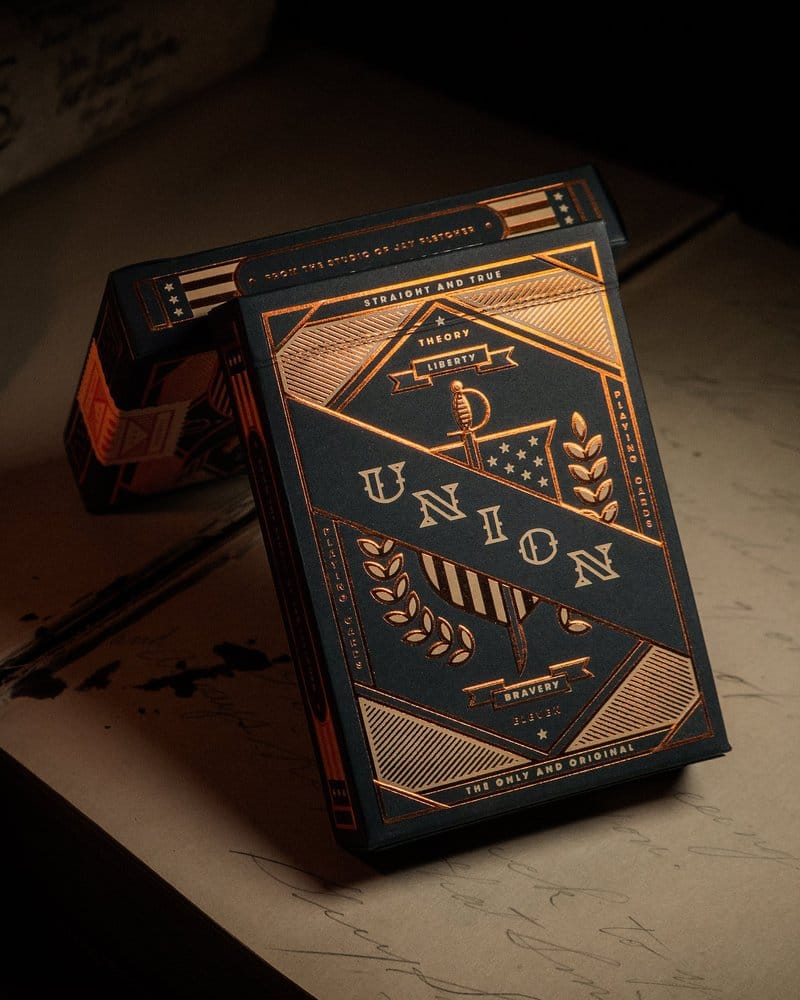 Theory 11  jeu de cartes à jouer Union