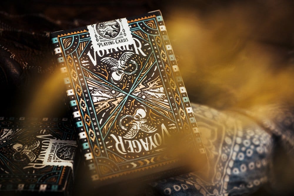 Theory 11  jeu de cartes à jouer Voyager