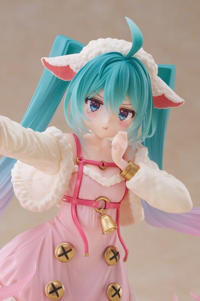 Hatsune Miku figurine PVC Wonderland Seven Little Goats 18 cm