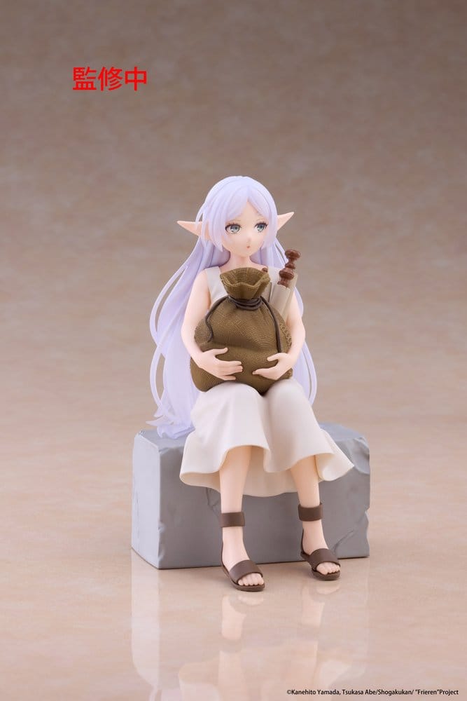 Frieren: Beyond Journey's End figurine PVC Desktop Cute Frieren (In training Ver.) 16 cm