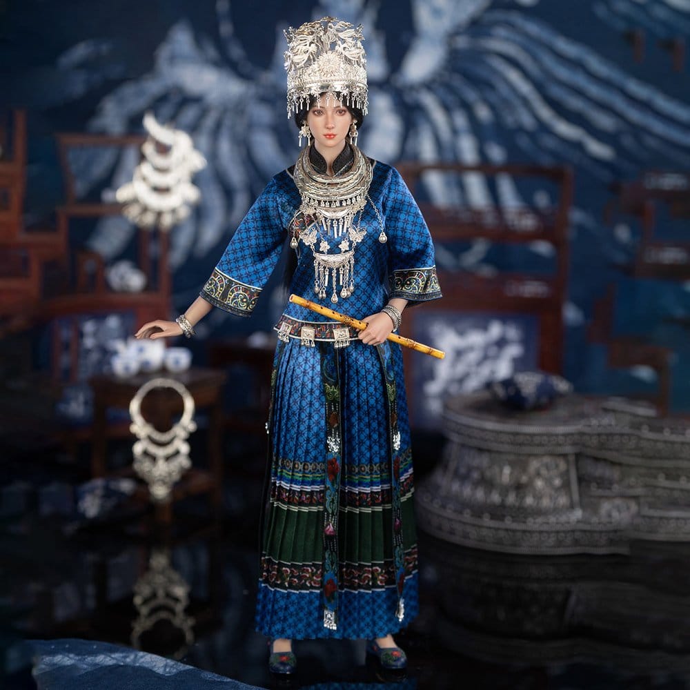 The Miao of China's 56 Ethnic Groups figurine 1/6 Blue 30 cm