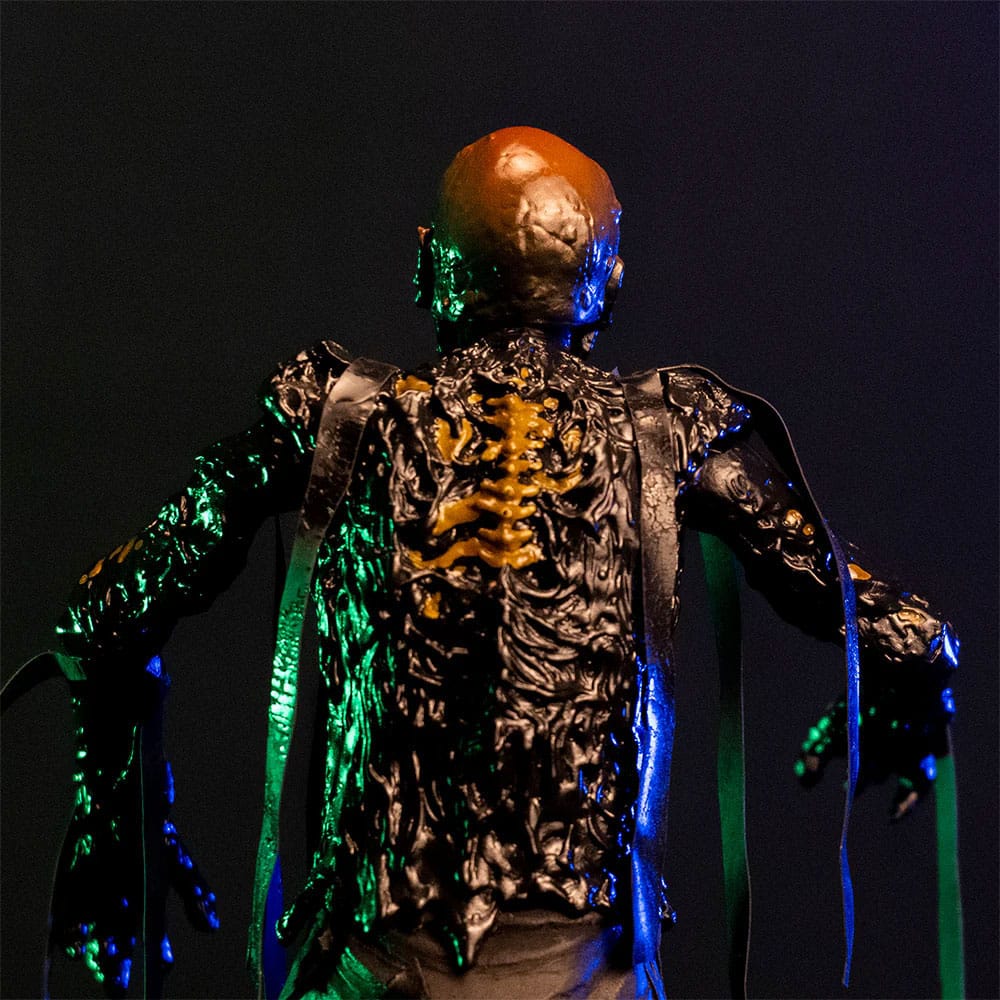 Le Retour des morts-vivants figurine 1/6 Tarman 30 cm