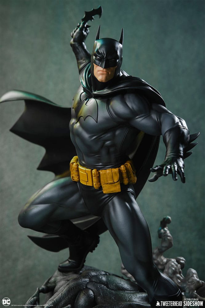 DC Comics statuette 1/6 Batman (Black and Gray Edition) 50 cm