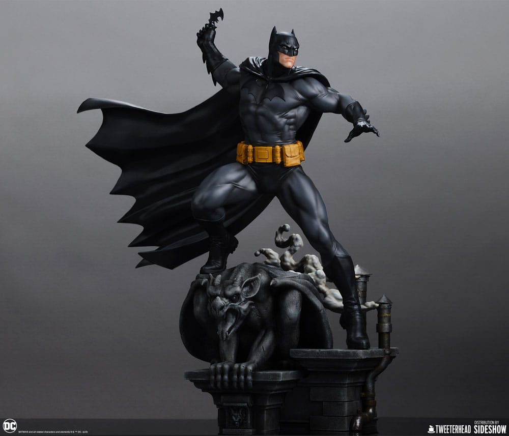 DC Comics statuette 1/6 Batman (Black and Gray Edition) 50 cm